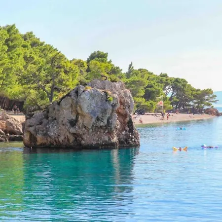 A4+1 - 4 Min Walk To The Beach Apartament Brela