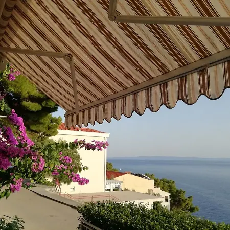A4+1 - 4 Min Walk To The Beach * Brela